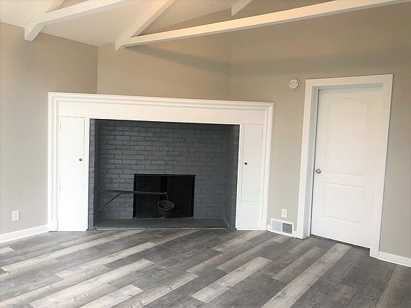 4th image of 3711 Highcrest Rd