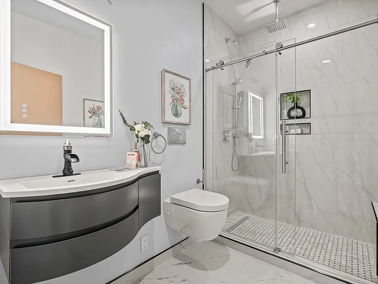 2382 Rainbow Ct — Photo 17