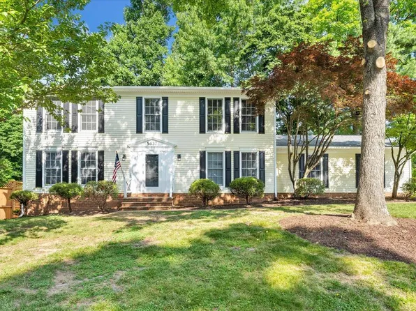 5637 Penguin Dr, Roanoke, VA 24018