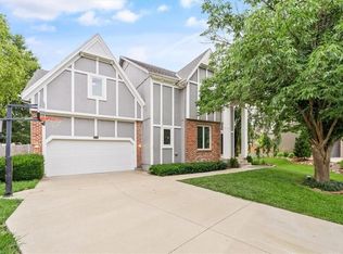 13156 S Hallet Ct, Olathe, KS 66062