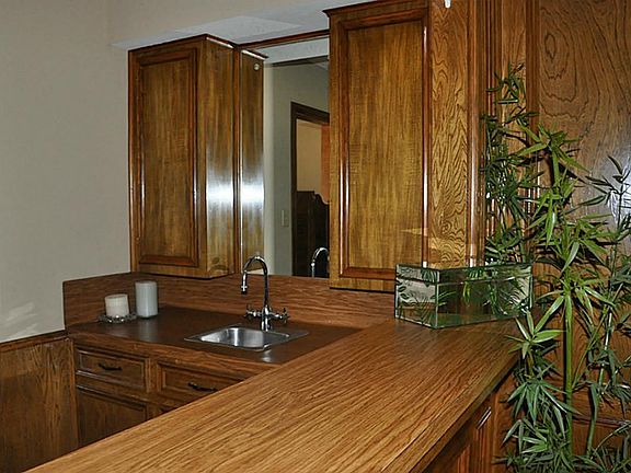 5th image of 5703 Spanish Oak Dr