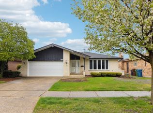 4116 W 93rd Pl, Oak Lawn, IL
