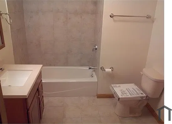 3 bed, 1250 sqft, $2,950 — Photo 4