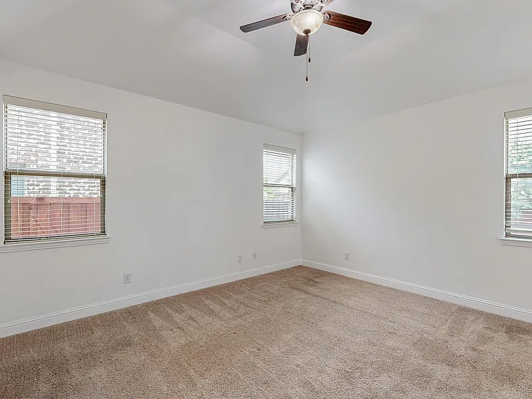 712 Davinci Ct — Photo 10