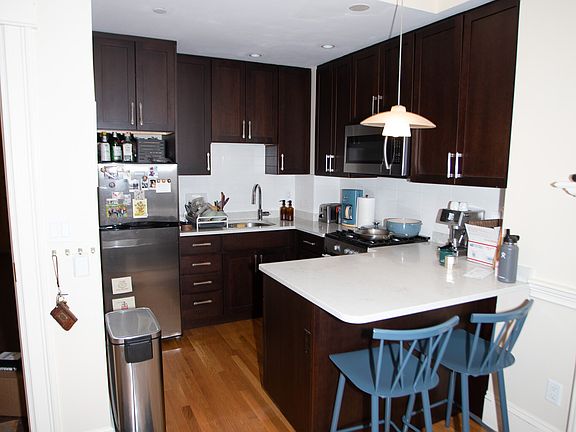 2nd image of 873 Beacon St Suite 5