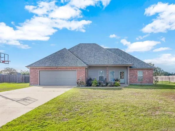 1569 Sawnee Dr, Lake Charles, LA 70611