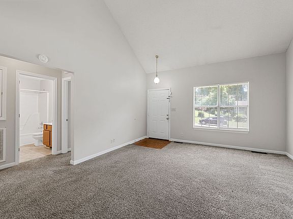 5th image of 2207 Ladd Dr