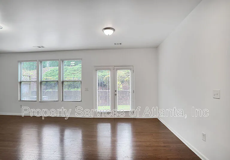 268 Stone Park Dr — Photo 10
