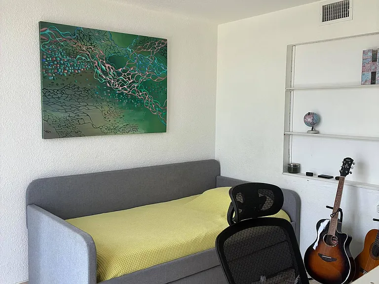 400 Leslie Dr #502 — Photo 27
