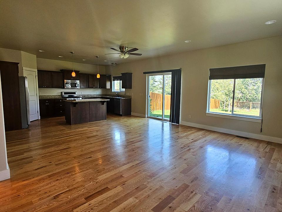 1st image of 315 Ramshorn Peak Ln