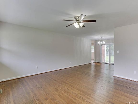 4th image of 147 Pamela Dr