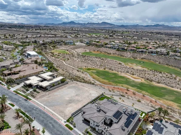 1614 Villa Rica Dr, Henderson, NV 89052