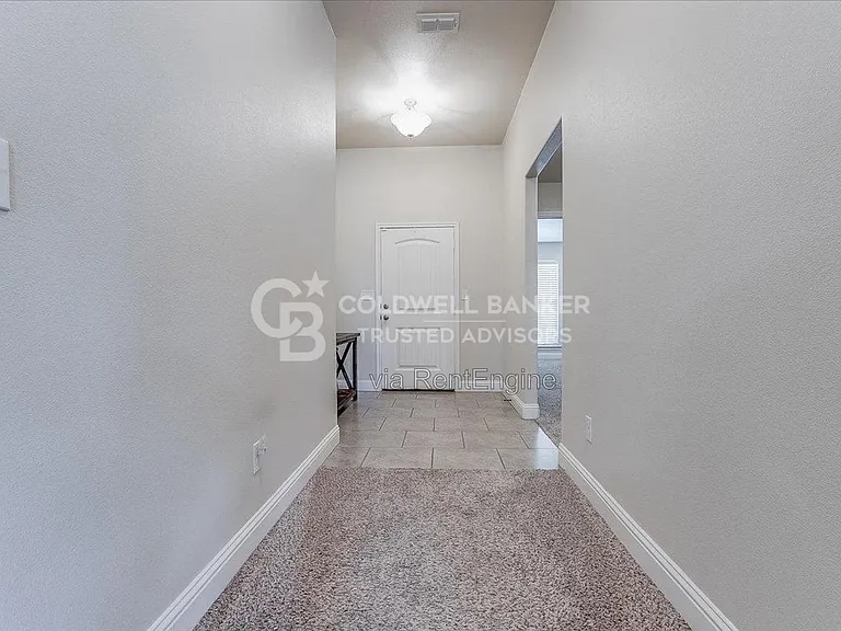 13612 Waco Ave — Photo 9