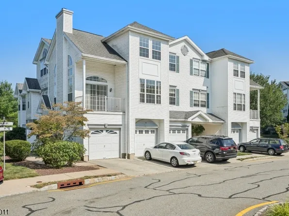 43 Hancock Dr, Morristown, NJ 07960