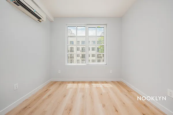 Rented by Nooklyn NYC LLC | media 54