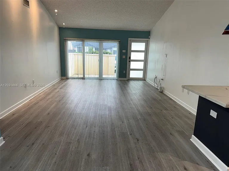 20333 NW 36th Ave — Photo 8