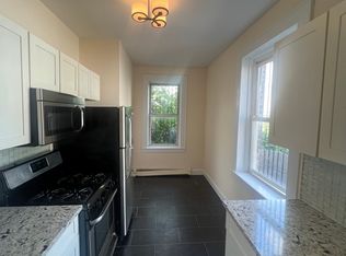 302 Osborne Ter #2A, Newark, NJ 07112