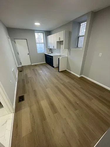387 Avon Ave Photo 1