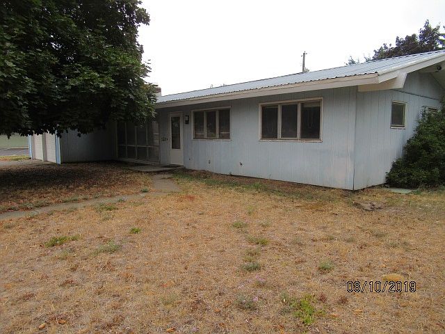 1st image of 319 N 6th St