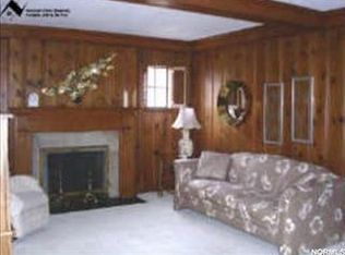 91 E 211th St, Euclid, OH 44123