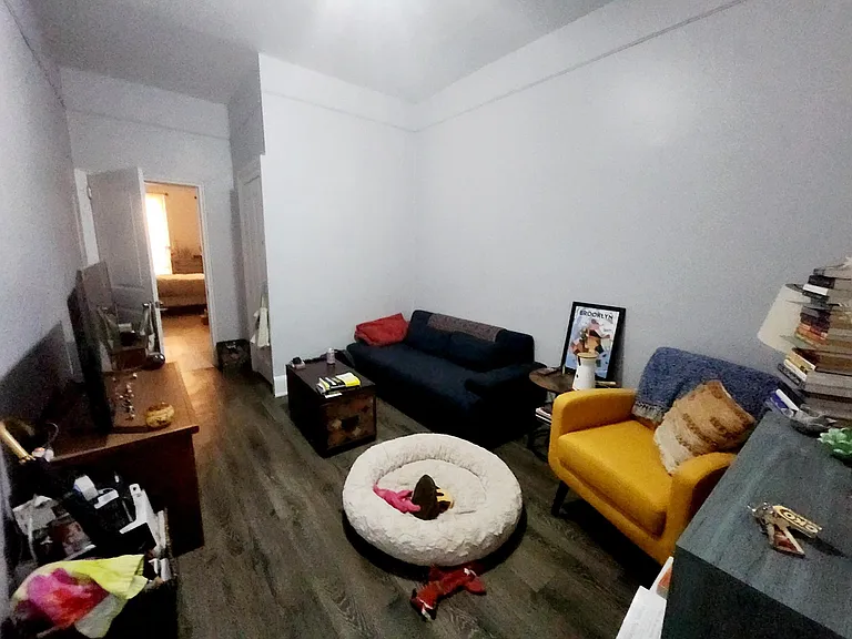 623 Willow Ave #1 — Photo 12