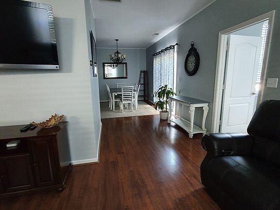 4th image of 1509 Pucknall Dr