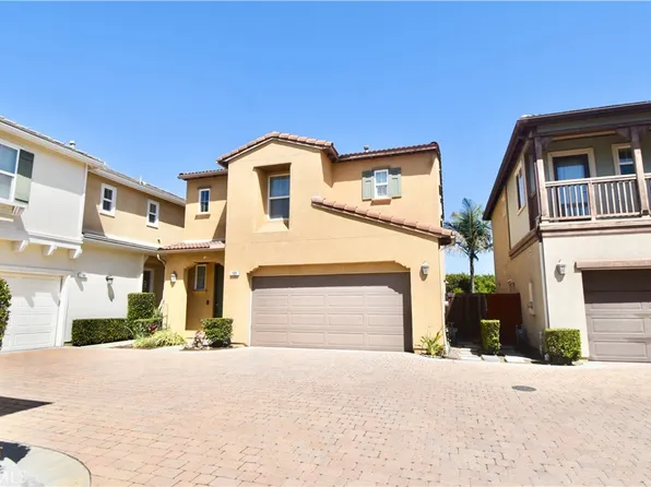 188 W Cork Tree Dr, Orange, CA 92865
