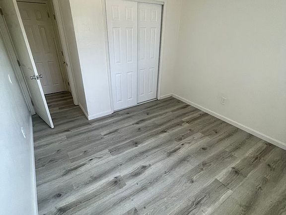 3rd image of 355 E 120th St APT 10