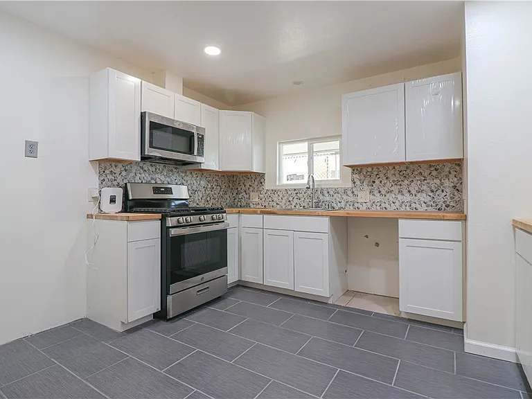 5001 W Florida Ave #129 — Photo 5