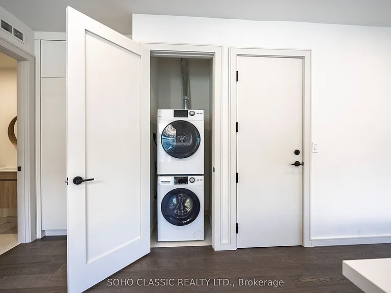 23 Fernwood Park Ave #2 — Photo 7