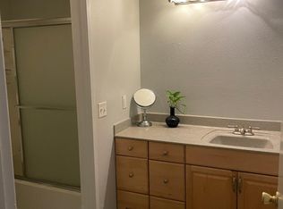 6296 Civic Terrace Ave #B, Newark, CA 94560