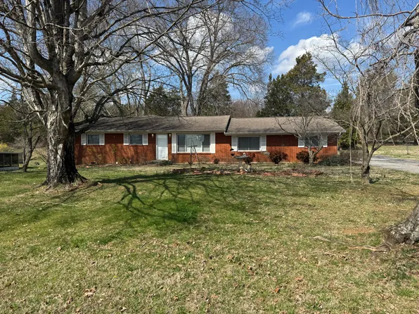 (undisclosed Address), Knoxville, TN 37938