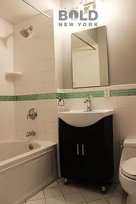 Rented by Bold New York | media 49