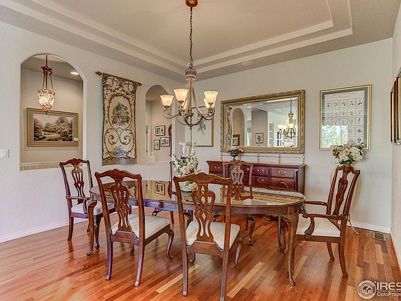5th image of 1742 Parkdale Cir S
