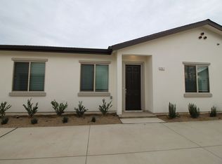 1317 E Portals Ave, Fresno, CA