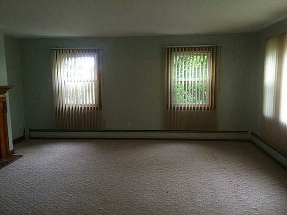 5th image of 1515 Atwood Ave #1