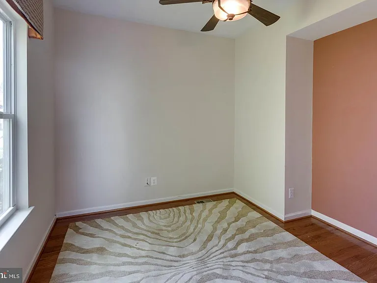 12760 Manor Hall Ct — Photo 23