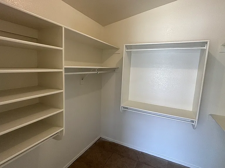 12721 W Palm Ln — Photo 14