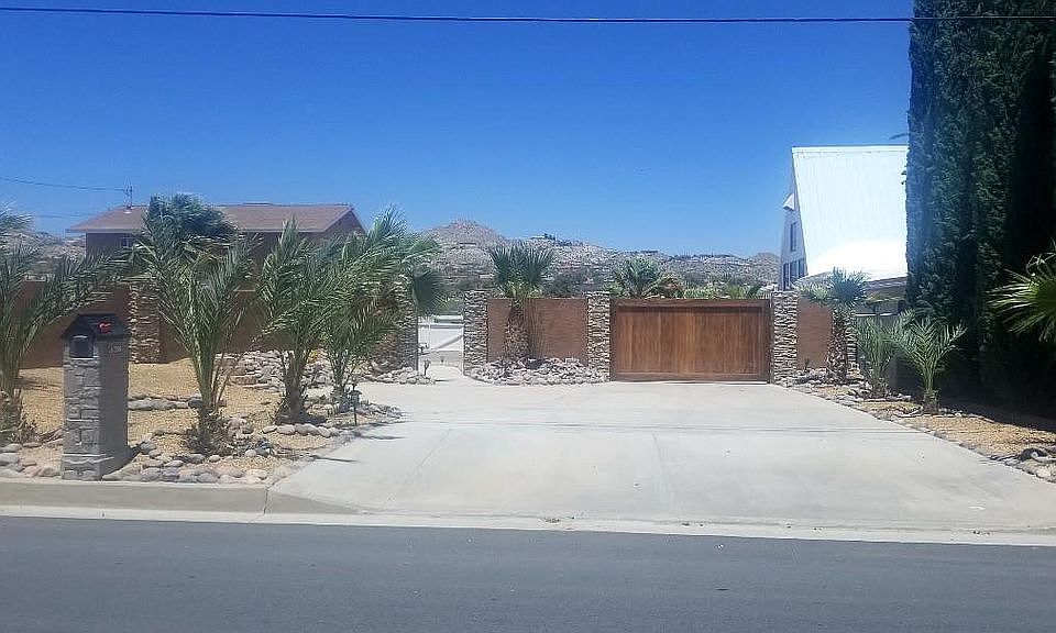 1st image of 57596 Sunnyslope Dr