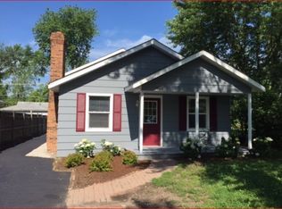 1402 Maple Dr, Round Lake Beach, IL 60073