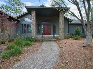 30 Oak Meadow Rd, Pinehurst, NC 28374