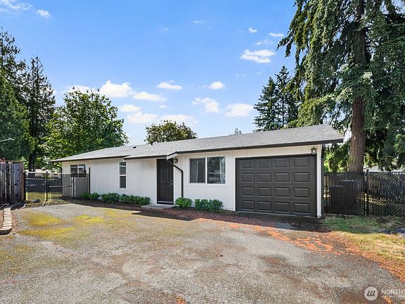 2nd image of 11829 SE 318th Place