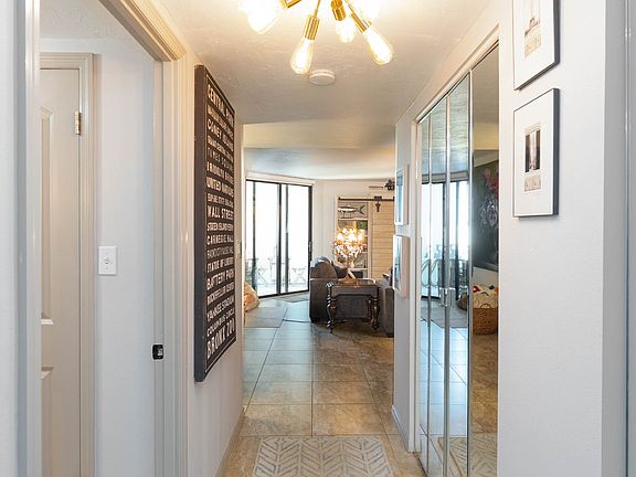 4th image of 4822 Ocean Blvd APT 5E