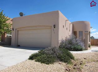 2216 Santa Ana, Las Cruces, NM 88011