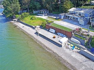 110 Seashore Ln, Camano Island, WA
