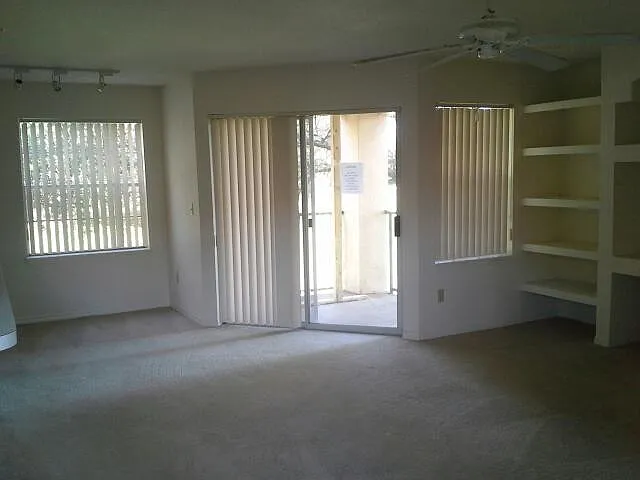7270 Westpointe Blvd #924 — Photo 1