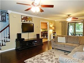 5th image of 10107 Lakent Ln
