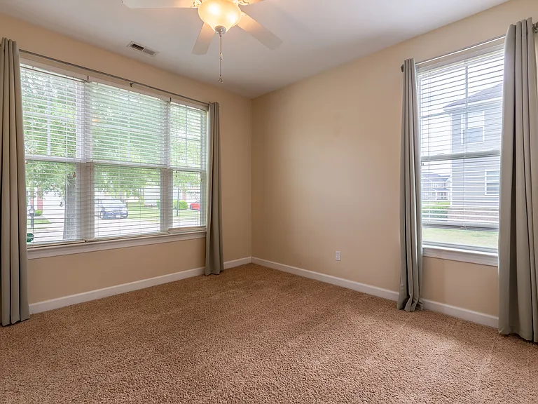 2648 River Watch Dr — Photo 30