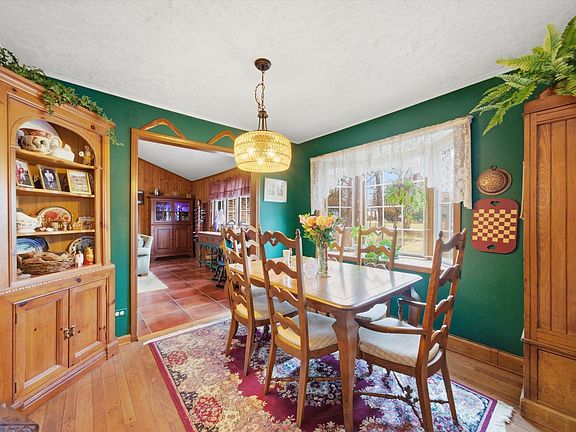 2nd image of 330 N Ferndale Ave
