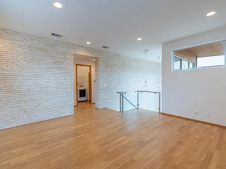 4011 Lewis Ln #B — Photo 17
